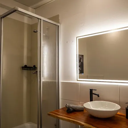 Living 3 - Modern & Zentral Apartman